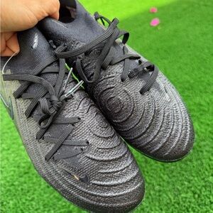 Nike Phantom GX 2 Elite FG Soccer Cleats Size 6 Black Deep Jungle FJ2559-002